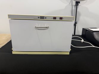 UV Light & Heat Towel Warmer Cabinet