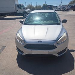 2017 FORD FOCUS SE SEDAN 