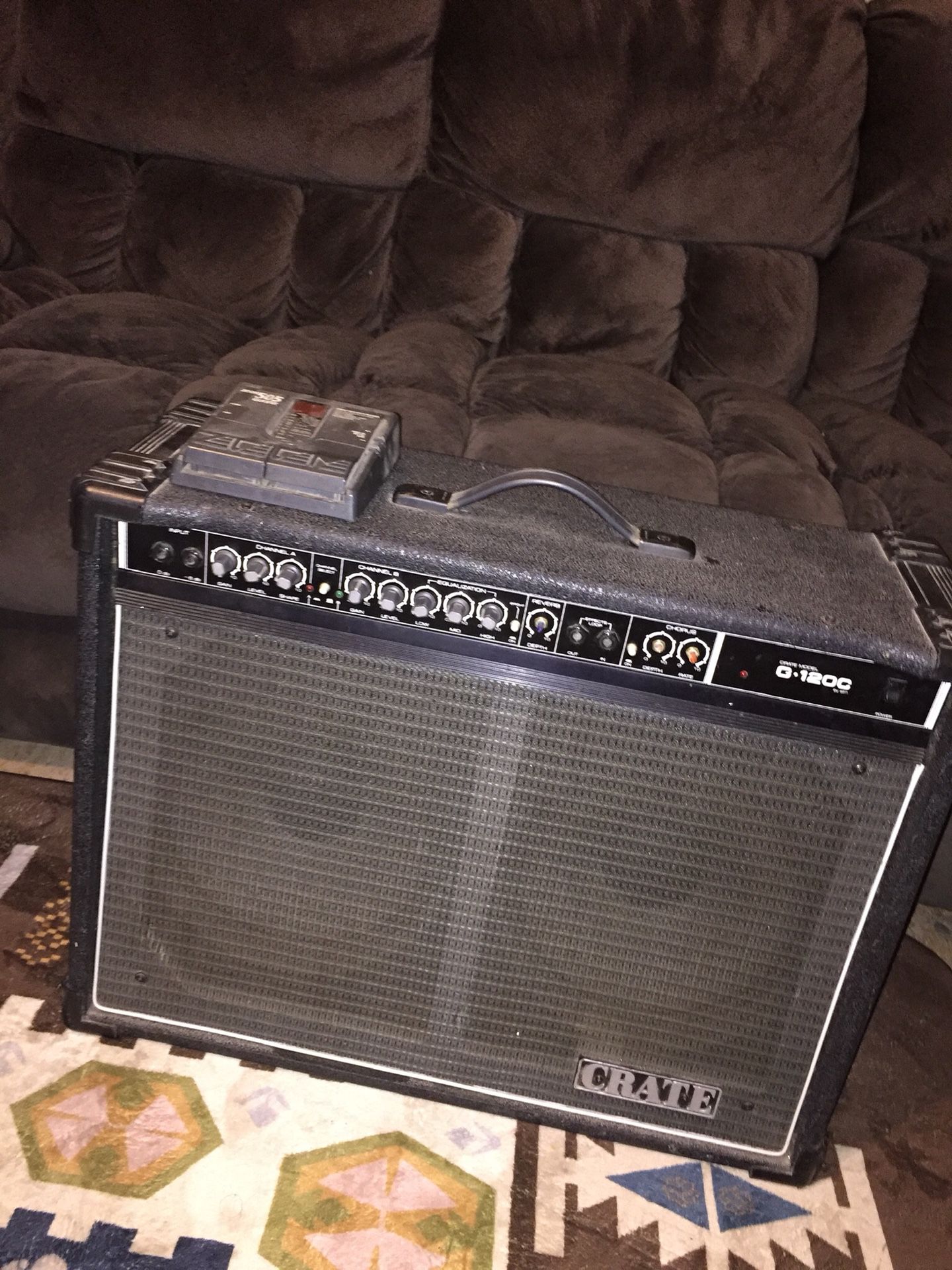 Crate amp 30$ FIRM AS IS