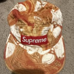 Supreme hat 