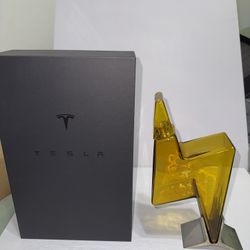  Tesla Decanter With Stand Limited Edition Empty Bottle No Alcohol.