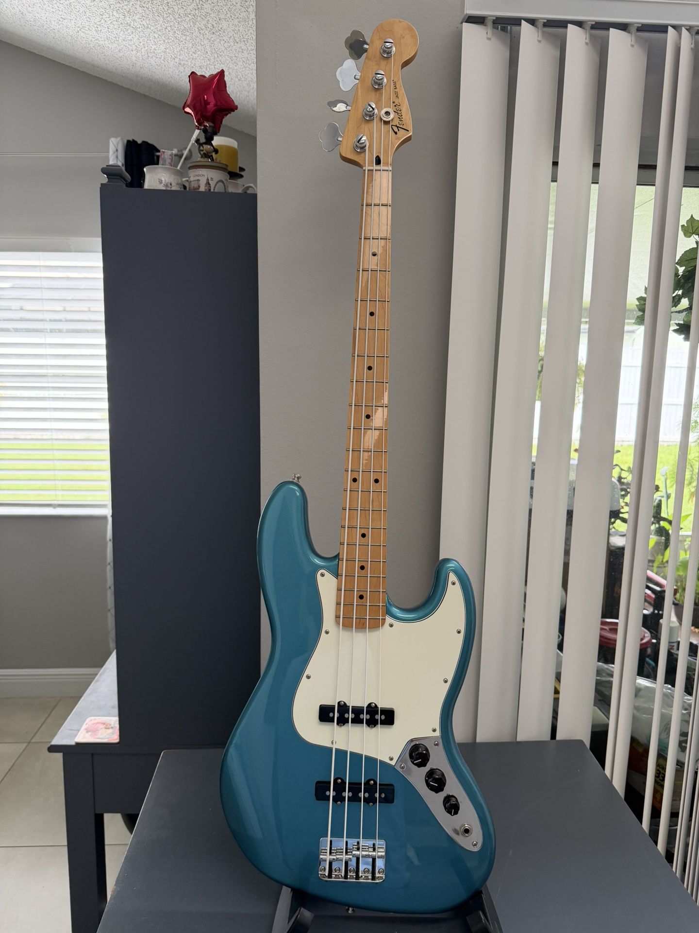 Used Fender Player Jazz Bass - Tidepool w/ Maple FB