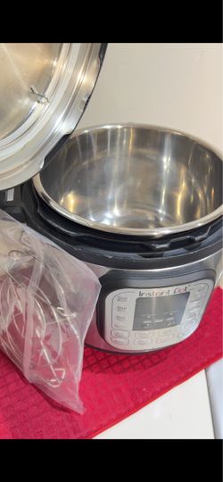 Instant Pot Electric Pressure Cooker