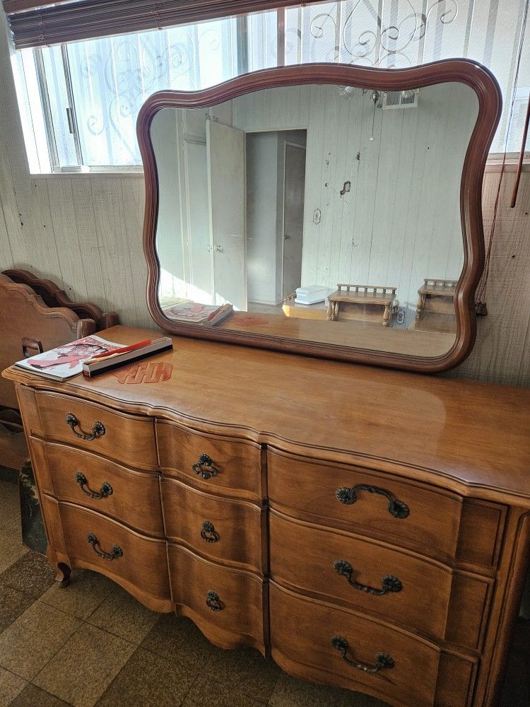 Bedroom Set