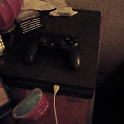 Ps4 for sale asking for 110 or 125