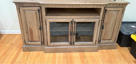 Tv console