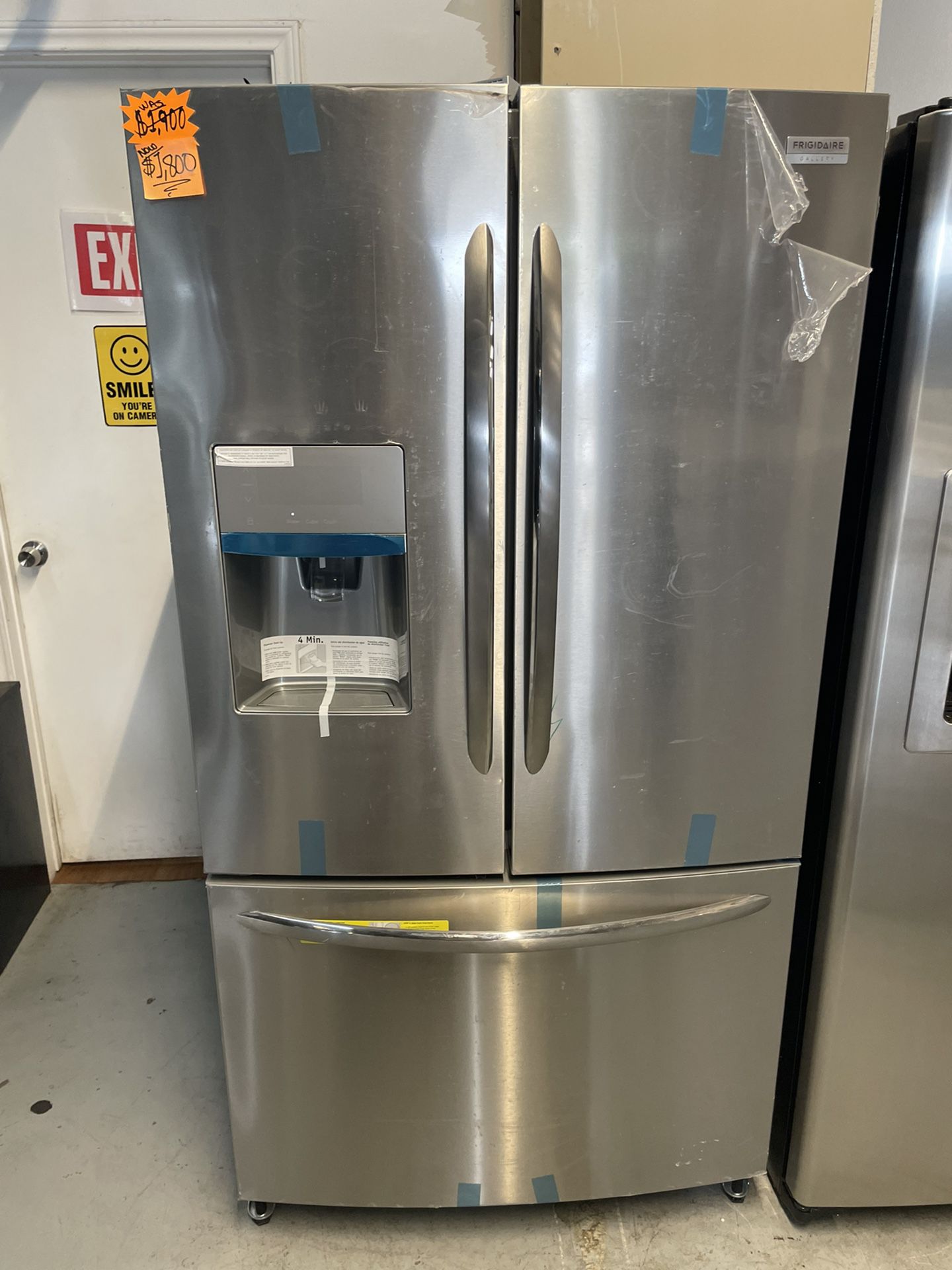 Frigidaire French Door Refrigerator NEW open BOX