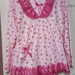 Beautiful Pajamas It's Brand New 