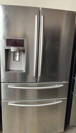 Samsung 4-Door Stainless Steel Fridge
