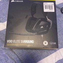 Corsair VOID ELITE SURROUND Premium Gaming Headset with 7.1 Surround Sound - Carbon - Stereo - Mini-phone, USB - Wired - 32 Ohm - 20 Hz - 30 kHz - Ove