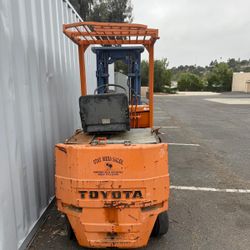Toyota Forklift 