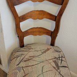 Beautiful, All Wood, Vintage Chair 
