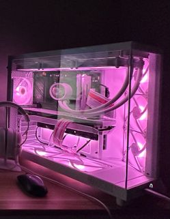 White Gaming PC