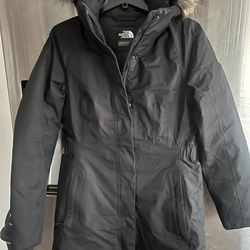 The North Face Arctic Parka Coat Women’s Medium