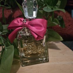 Pre-Owned Juicy Couture Perfume 