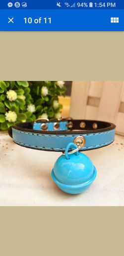 Leather collar with med sz bell new