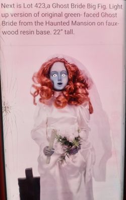 Ghost Bride Big Fig Light Haunted Massion