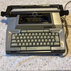 Electric Typewriter 