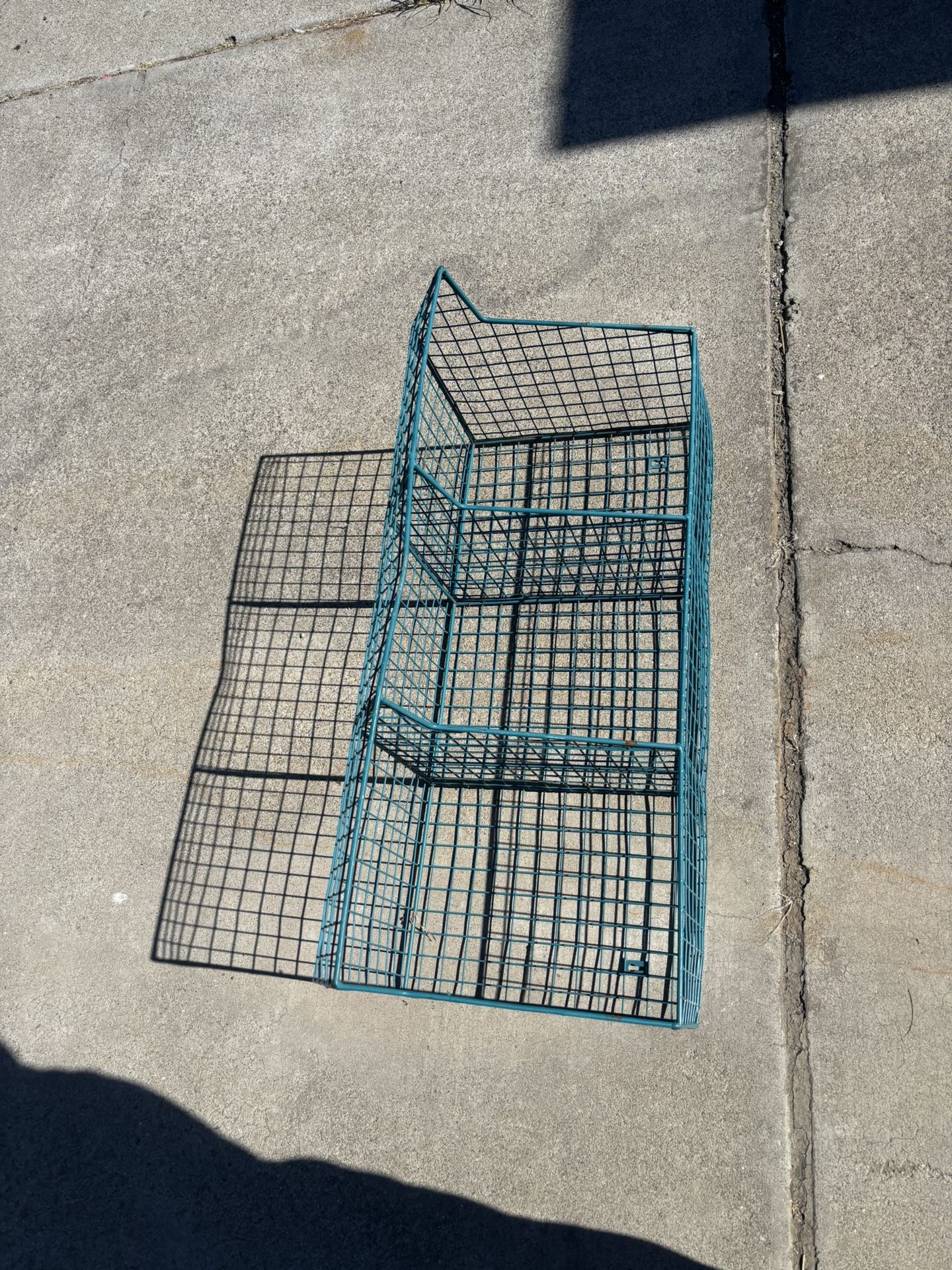 Wire basket