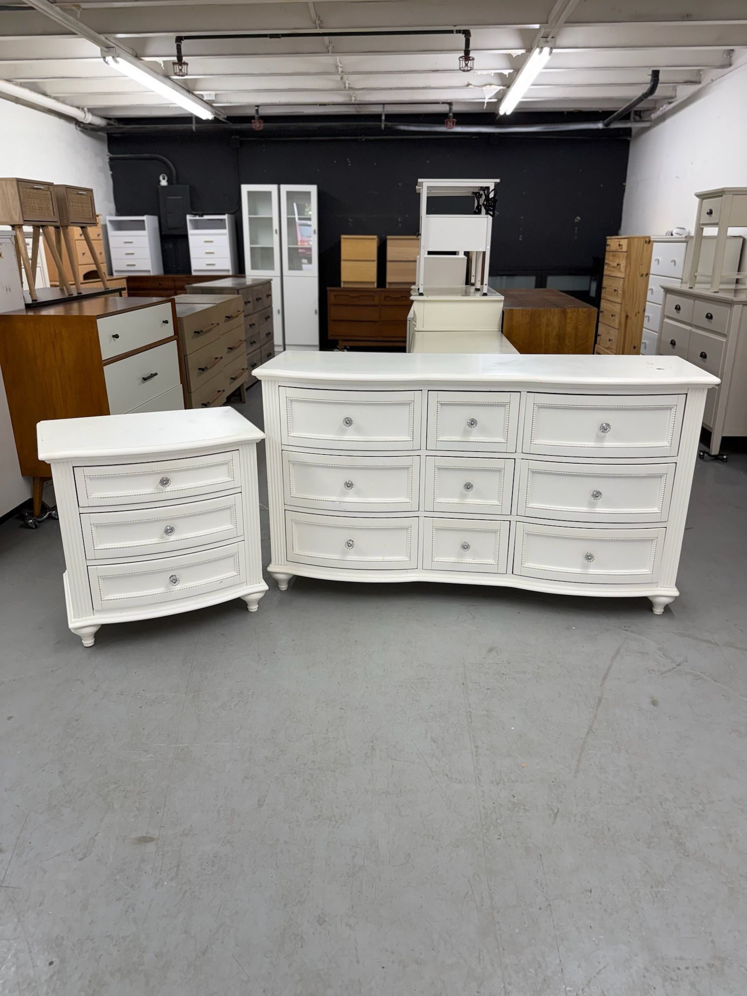 White 9 Drawer Dresser & 1 Matching Nightstand 