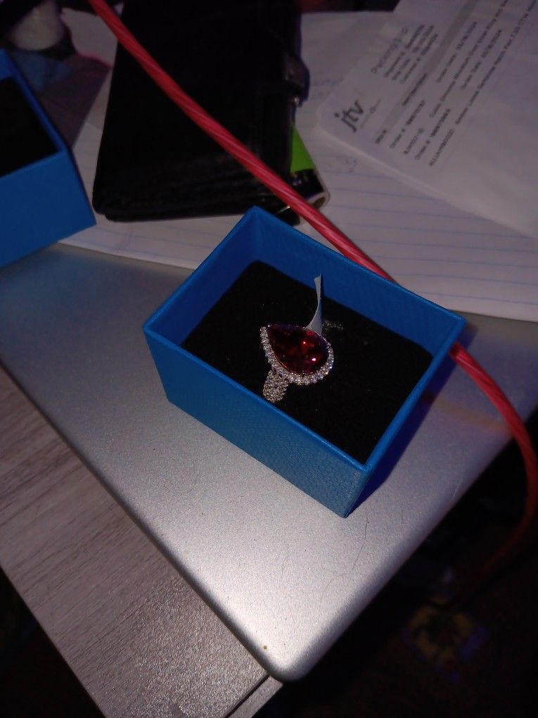 Women's Jewelry