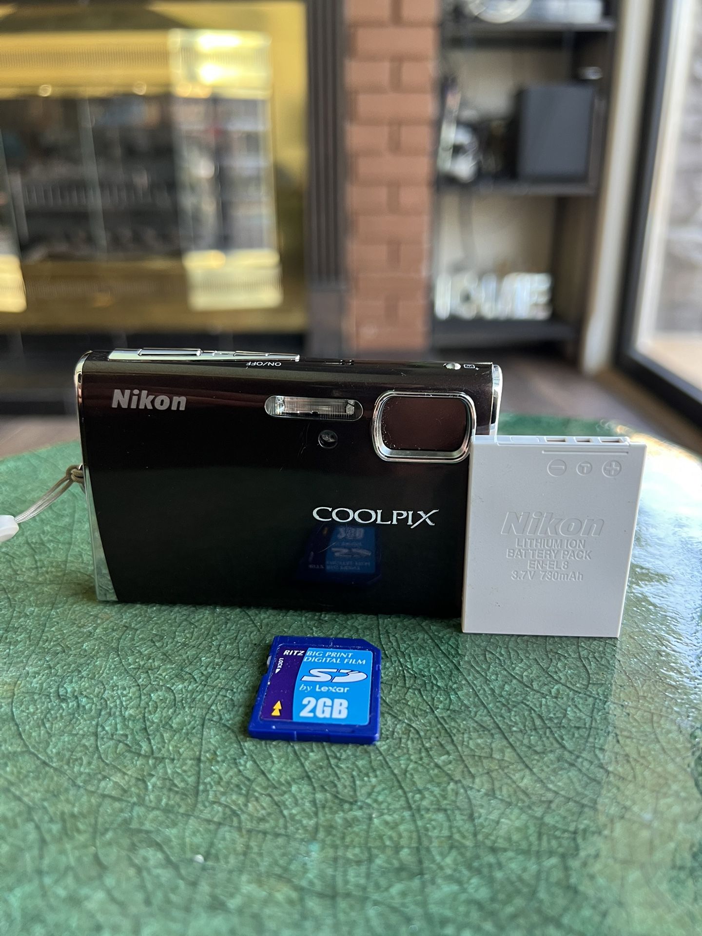 nikon coolpix s51 