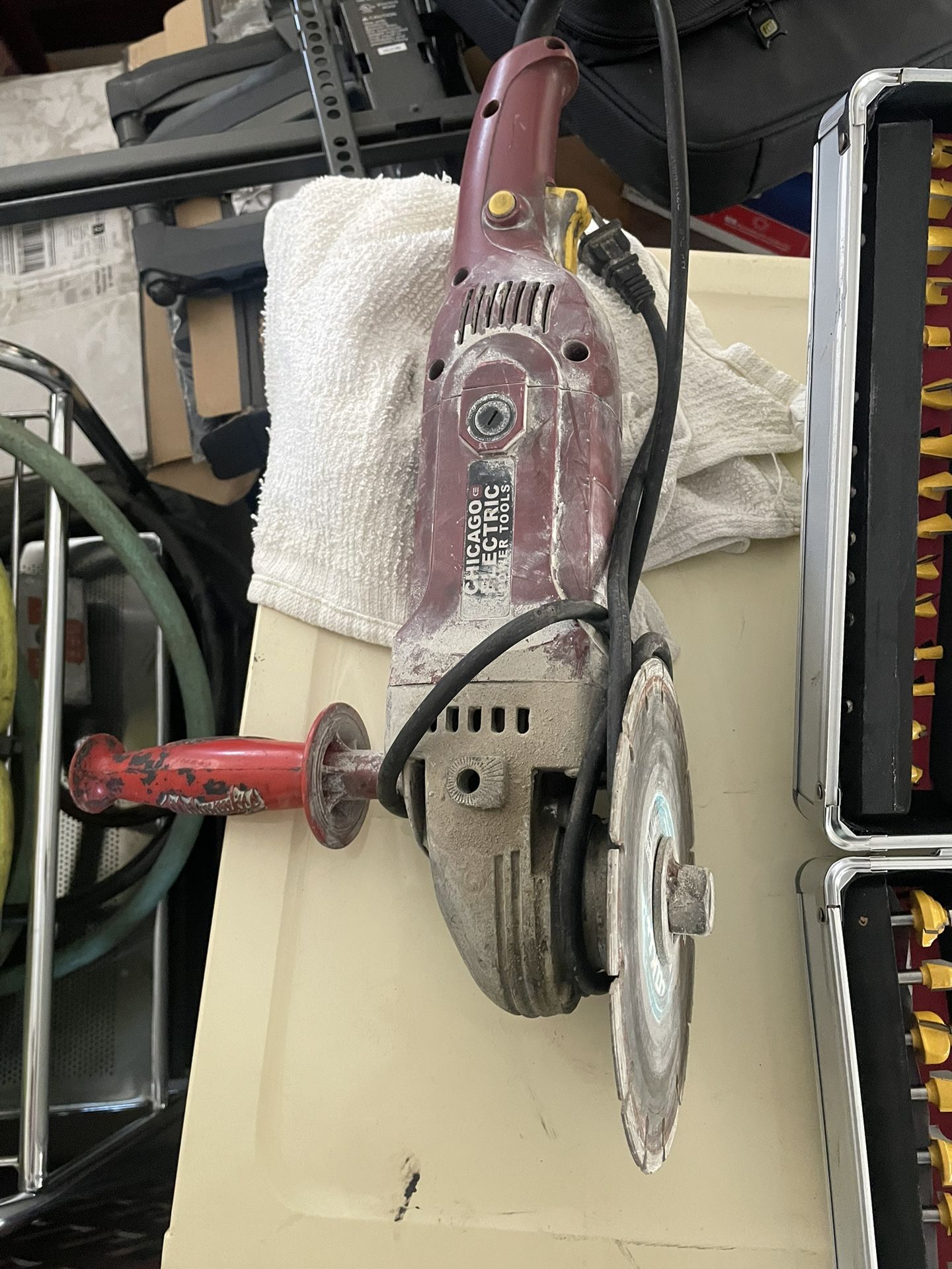 Chicago Electric Angle Grinder