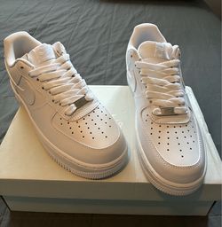 New Nike Air Force 1 Size 8 Men