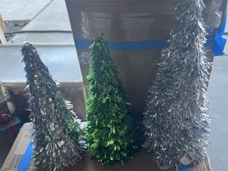 Christmas Decor Set Of 3 New 