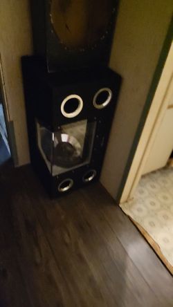 C4 12s IN PORTED ENCLOSURE