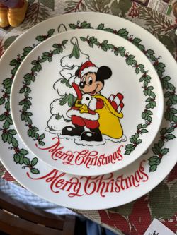 Disney Christmas Two-Tier Trivet Tray Missing Trivet Holder