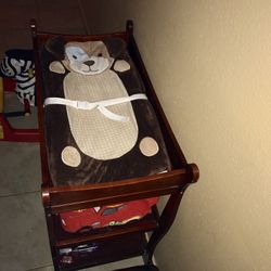 Changing table