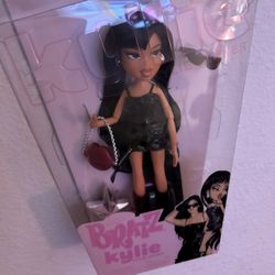 bratz kylie addition 14 firm price