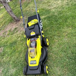 RYOBI
16in Cordless Battery Push Lawn Mower ONE+ HP, 18 V, 1 battery 1 charger
