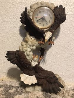 Eagle clock