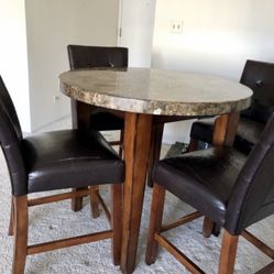 TABLE AND CHAIRS