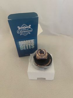 MOOKIE BETTS 2024 WORLD SERIES RING SGA LOS ANGELES DODGERS 8/25/25