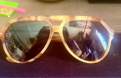 Dolce & Gabbana Sunglasses DG 4(contact info removed)2V Yellow Tortoise Dark Blue Pola