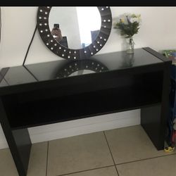 Console Table With Mirror Good Condition  Measure 