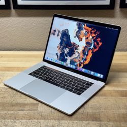 2018 15” MacBook Pro - 2.9 GHz i9 - 16GB - 500GB SSD