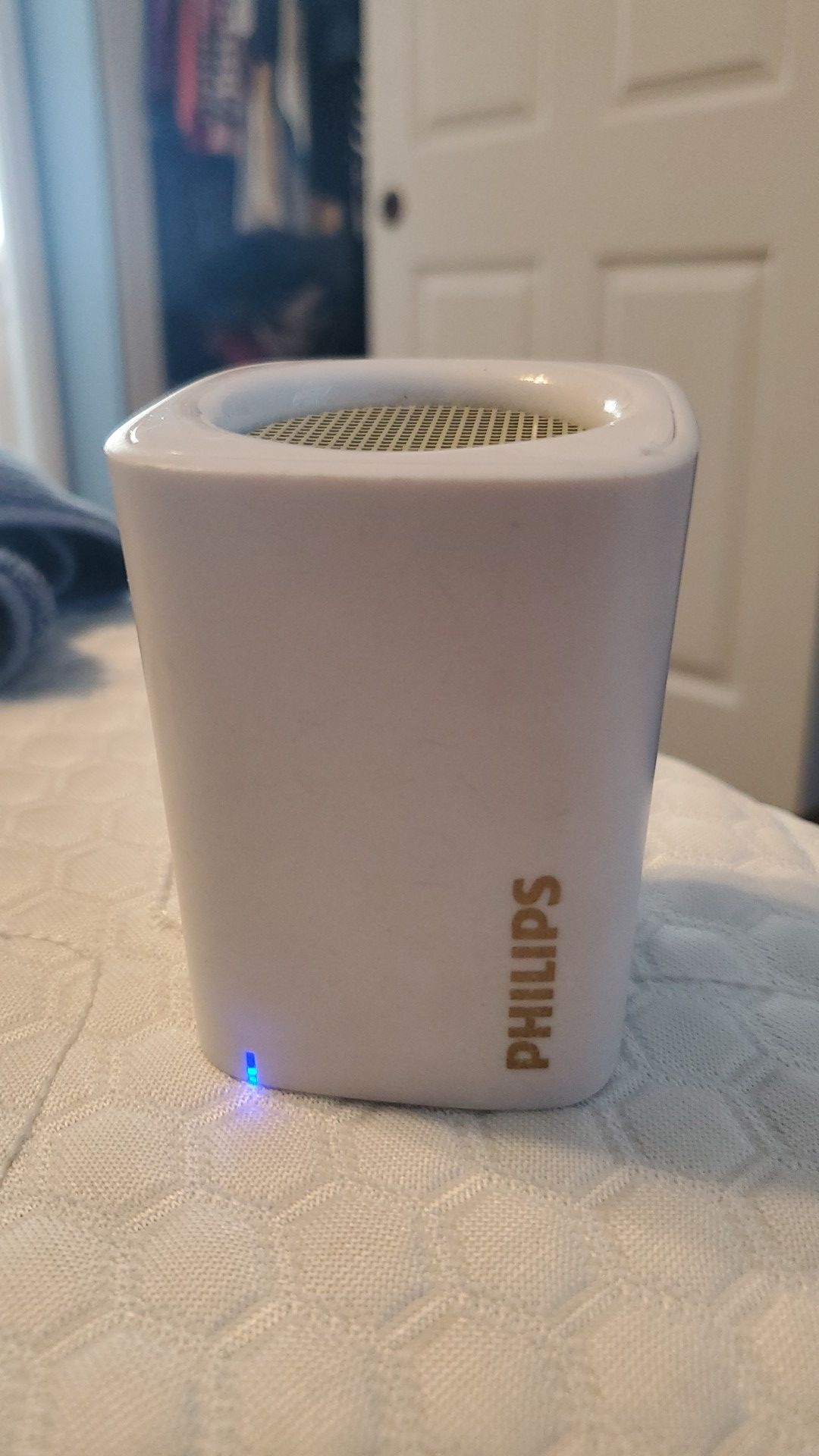 Phillips BT100 Bluetooth Speaker with Aux Port