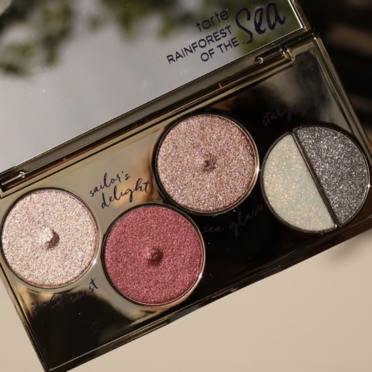 Tarte Rainforest of the Sea foil finger paints palette