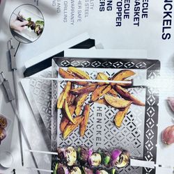 Henckels 8-piece BBQ Trays & Skewer Set
