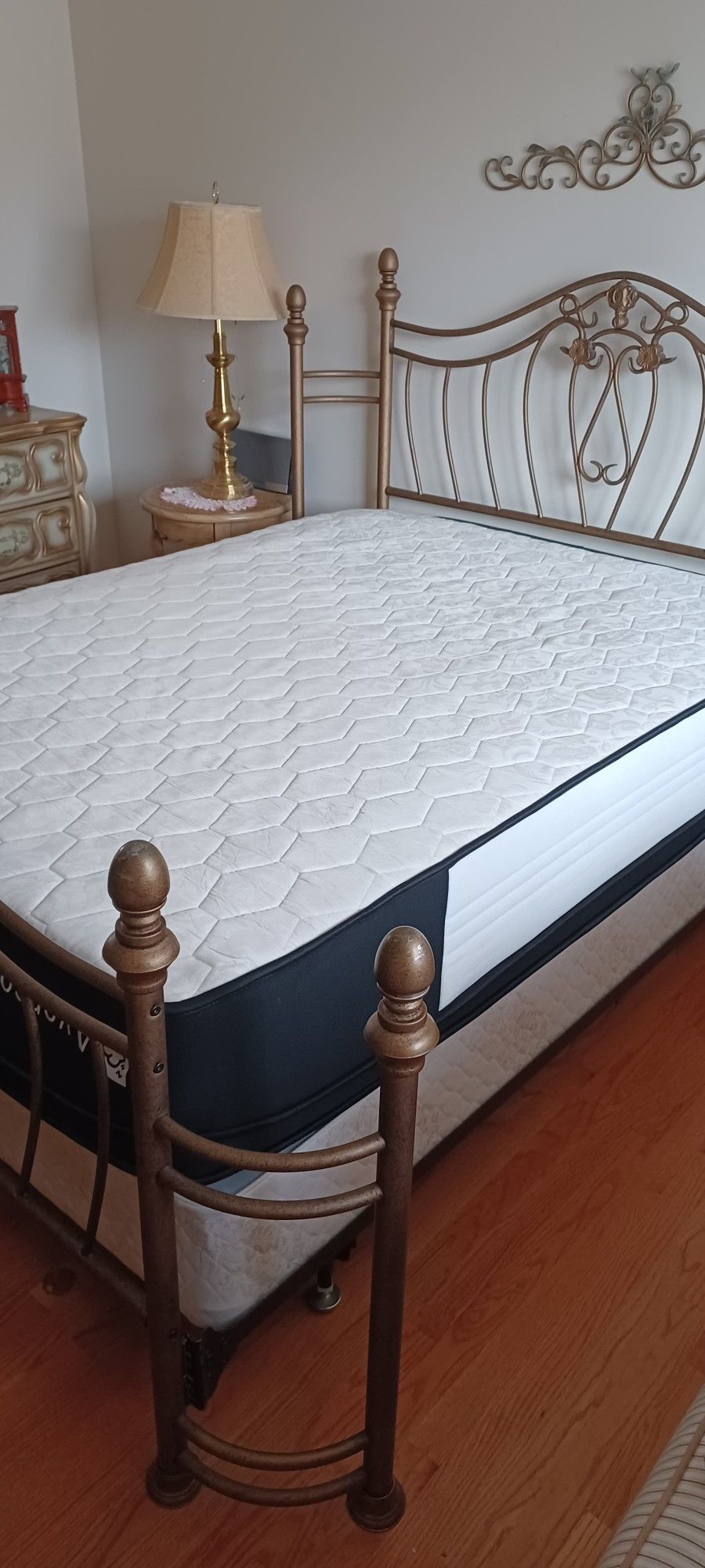Queen Size Mattress