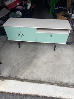 Modern TV Stand