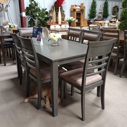 Kitchen Tables 
