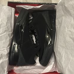 Back cats Jordan’s 3