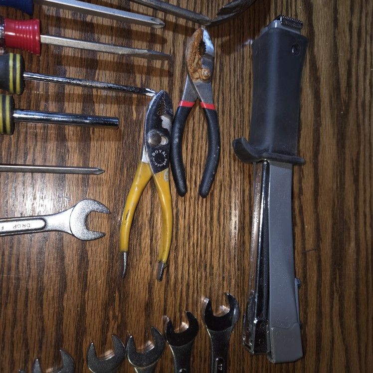 Assorted Tools/ Hammer Stapler/ 18 Inch Long Philips Screwdriver