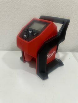 Milwaukee M12 Air Tire Inflator (new)