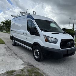 2019 Ford Transit 250 Medium Roof Cargo Van